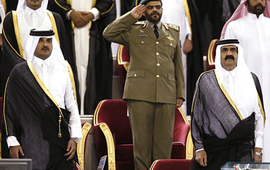 Having failed to defeat Assad, Qatar’s emir set to transfer power