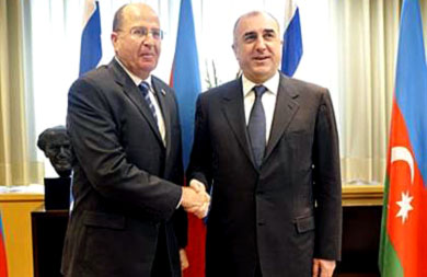 Israeli defense minister makes ‘historic’ first visit to Azerbaijan