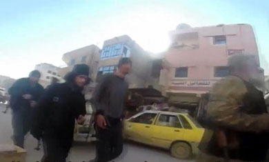 ISIL limits Internet access to trackable cafes in its ‘capital’ Raqqa
