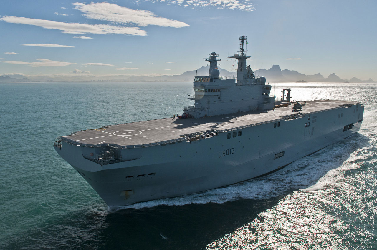 Report: Egypt to buy French mistral ships and lease them to China