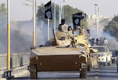 How ISIL survives: Strike sirens, tunnels, Internet security checks