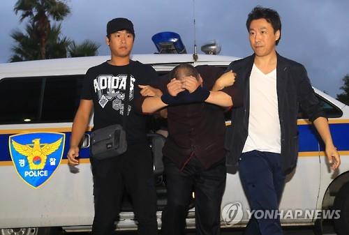 Outraged South Koreans demand halt to tourist visas after Chinese crime wave