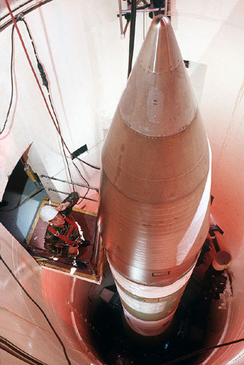 Back to the future: DIA launches AI database, Pentagon plans new ICBM