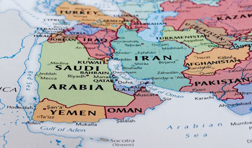 Iran cites overtures from Riyadh as U.S., Saudi naval commanders meet