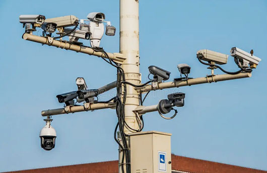 FBI targeted by ‘ubiquitous’ surveillance; U.S. counterintelligence not a priority